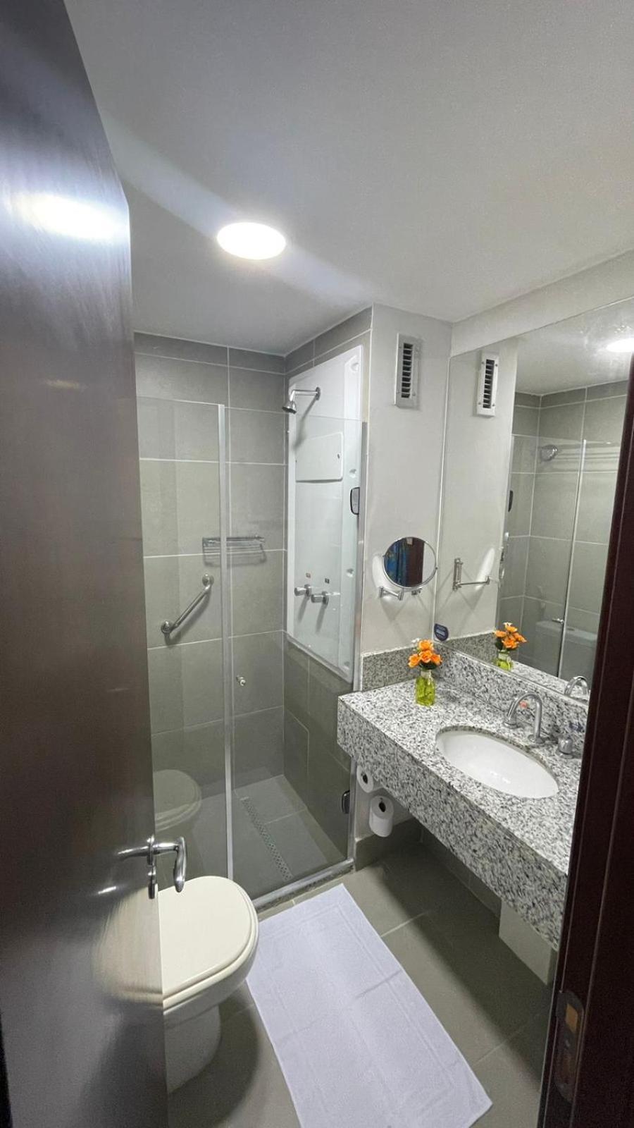Apartamento Master No Condominio Via Premiere *